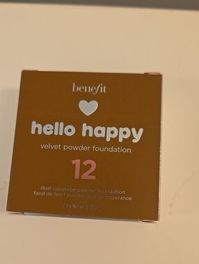 Benefit Hello Happy Velvet Powder Foundation - 12